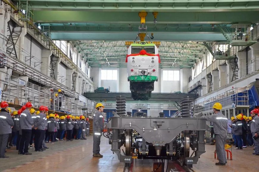 CRRC Performs Type Test for Permanent Magnet Direct Drive Electric Locomotive